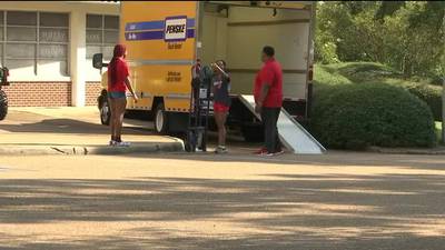 Ole Miss holds bottled water drive to help Jackson, Miss. with water problems