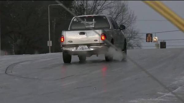 WATCH: North Mississippi crews preparing for icy weather