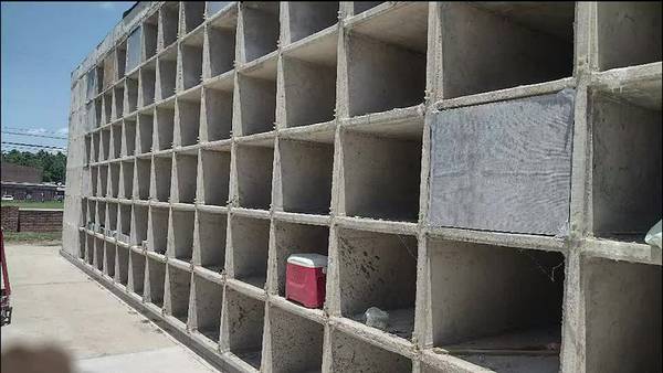 WATCH: Mid-South father discovers open vaults of loved ones at local cemetery