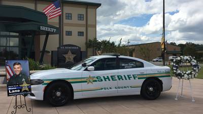 Florida deputy shot, killed while serving warrant, sheriff says