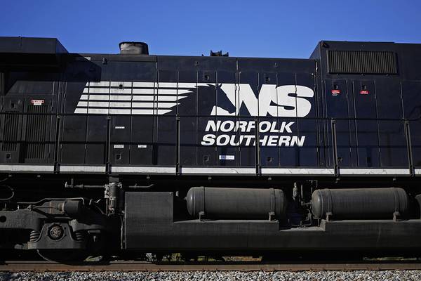 Norfolk Southern conductor killed in Ohio train crash