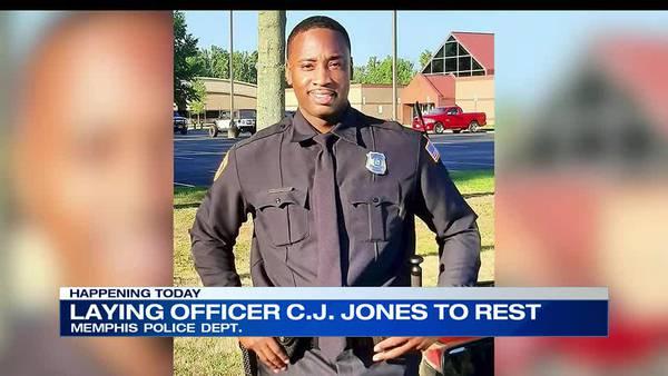 WATCH: Family prepares to lay Memphis Police officer killed in fatal crash to rest