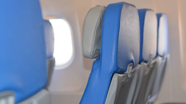 Input wanted on the size of airplane seats