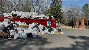 WATCH: ‘It’s a nuisance’: Lakeland residents want trash removed from apartment complex