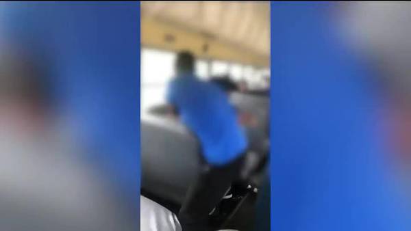Mother encourages kids to fight over $28 on Memphis school bus, student says