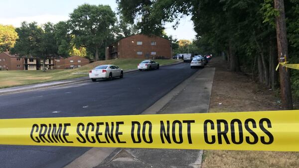 WATCH: Shooting at Raleigh apartment complex leaves man dead, police say