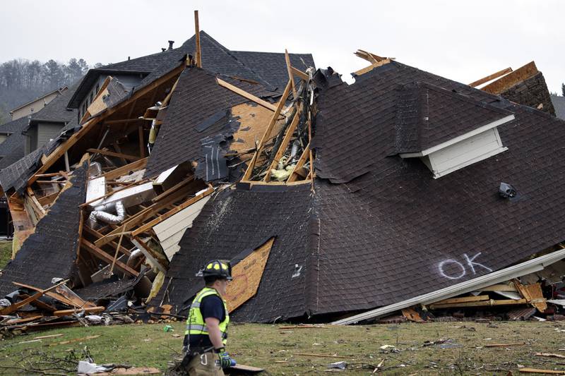 Photos Deadly tornadoes, storms sweep through Deep South FOX13 News
