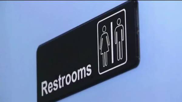 WATCH: Federal judge strikes down Tennessee bathroom signage law