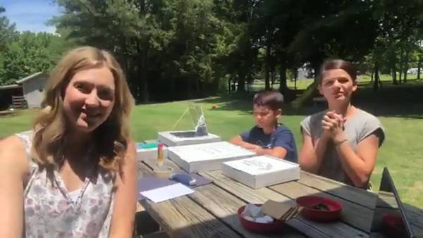 WATCH: Meteorologist Elisabeth D'Amore shows us how to make an oven out of a pizza box