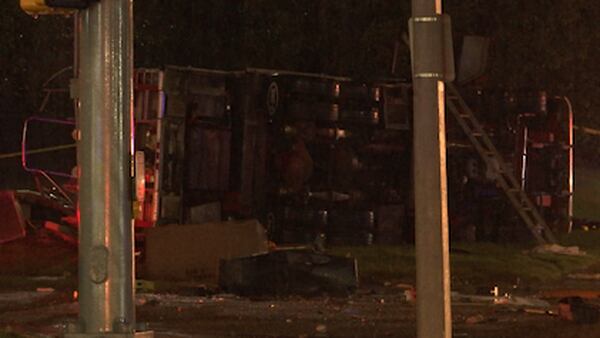 WATCH; Memphis firefighter dies after crash in South Memphis