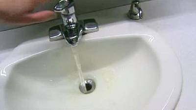 ‘They gave us water. It’s just not drinkable’: Jackson, MS water crsis continues